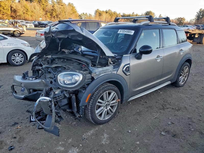 2018 MINI COOPER S C — VIN WMZYT5C3XJ3E62260