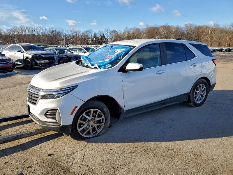 2022 CHEVROLET EQUINOX LT — VIN 3GNAXUEV3NL258090