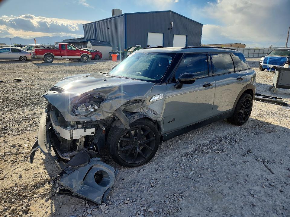2017 MINI COOPER — VIN WMWLU5C36H2E84311