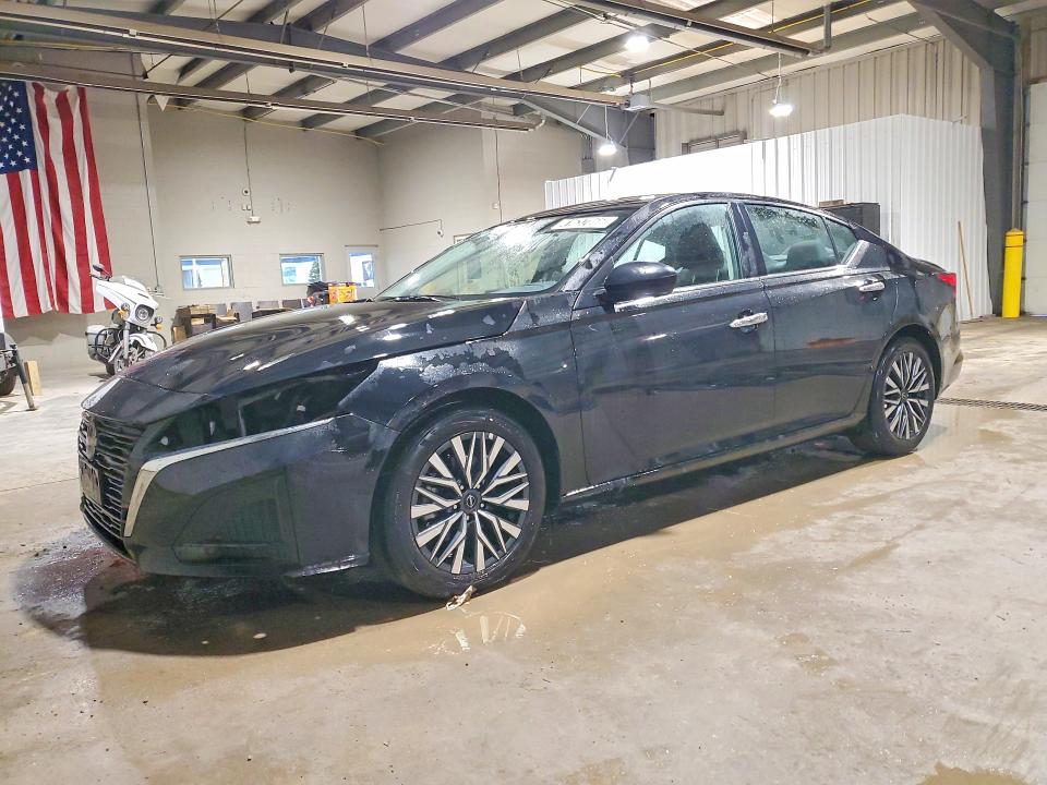 2025 NISSAN ALTIMA — VIN 1N4BL4DV0SN402318