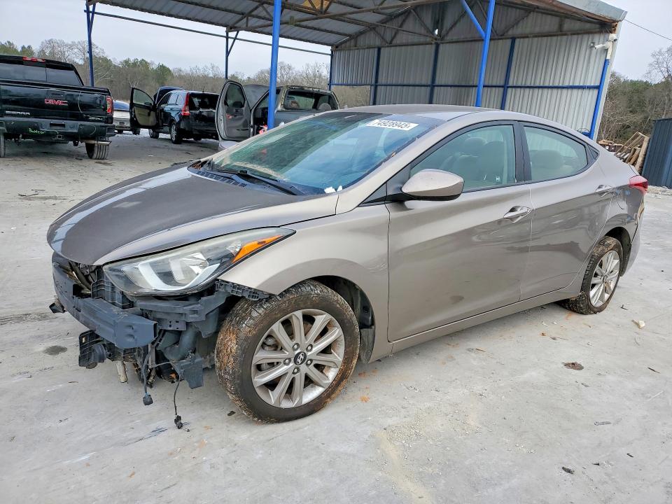 2016 HYUNDAI ELANTRA — VIN 5NPDH4AE7GH758801