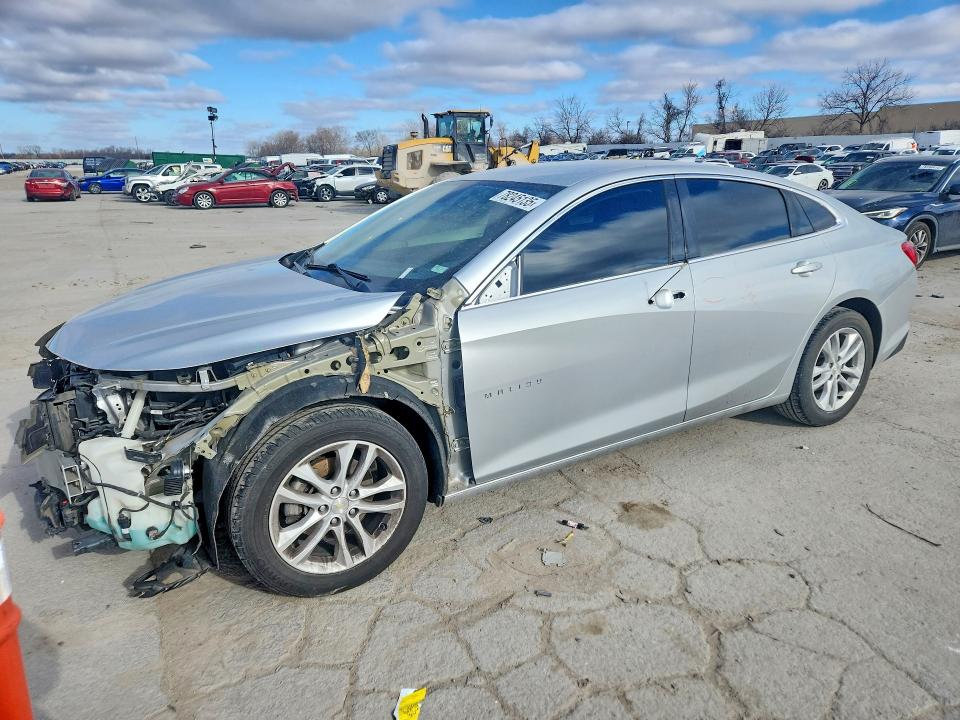 2018 CHEVROLET MALIBU — VIN 1G1ZD5ST7JF268101