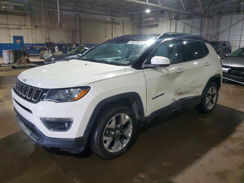 2020 JEEP COMPASS — VIN 3C4NJDCB5LT104742