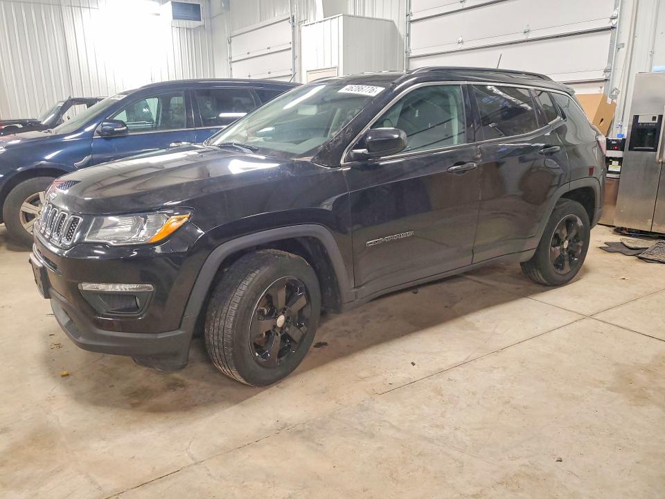 2018 JEEP COMPASS — VIN 3C4NJDBB3JT180698