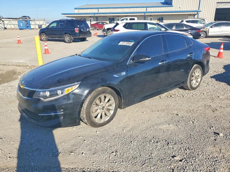 2018 KIA OPTIMA — VIN 5XXGU4L33JG213251
