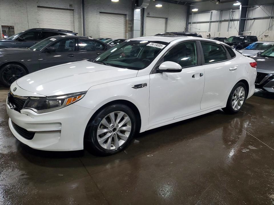 2016 KIA OPTIMA — VIN 5XXGT4L35GG059279