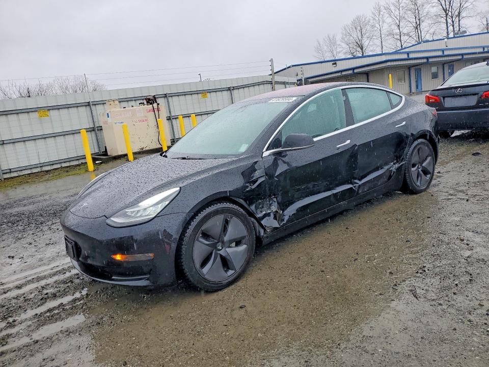 2018 TESLA MODEL 3 — VIN 5YJ3E1EA2JF018556