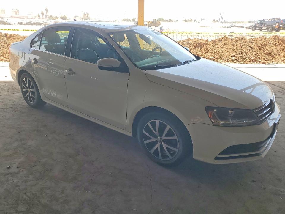 3VWDB7AJ3HM256974