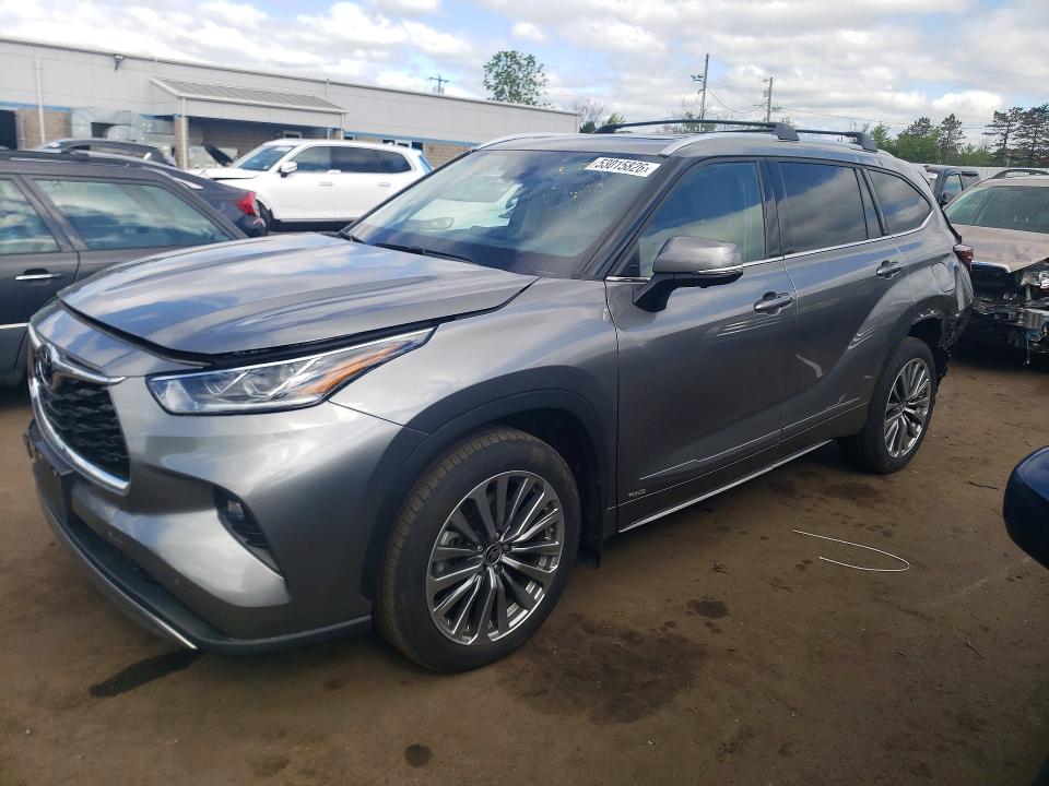 2025 TOYOTA HIGHLANDER HYBRID — VIN 5TDKBRCH0SS658166