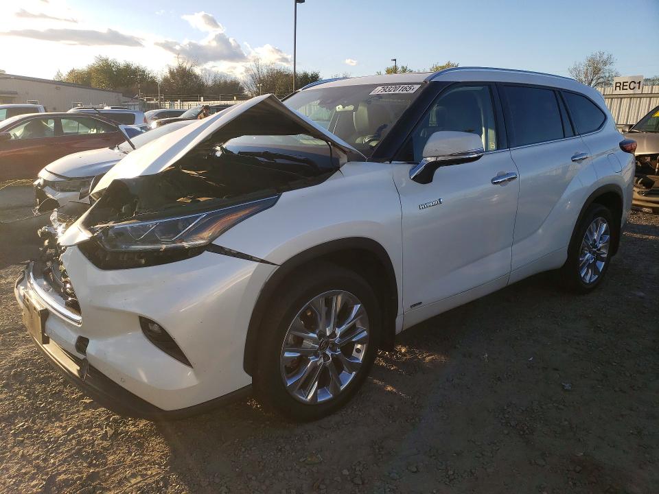 2021 TOYOTA HIGHLANDER HYBRID — VIN 5TDXBRCH6MS023817