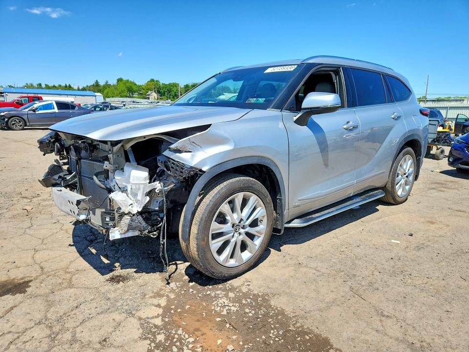 2023 TOYOTA HIGHLANDER HYBRID — VIN 5TDXBRCH9PS120921