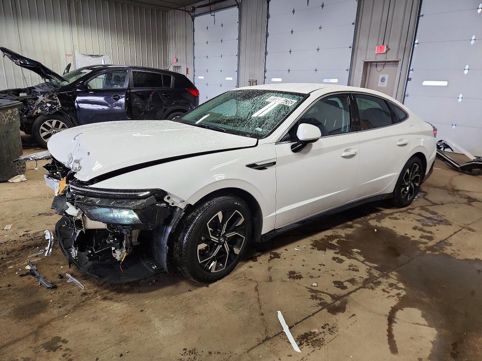 2025 HYUNDAI SONATA — VIN KMHL64JA8SA503195