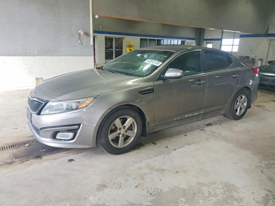 2015 KIA OPTIMA — VIN 5XXGM4A7XFG383877