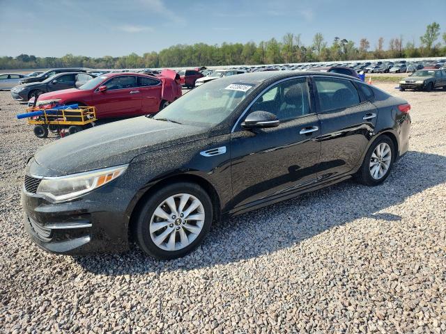 2017 KIA OPTIMA — VIN 5XXGT4L39HG123888