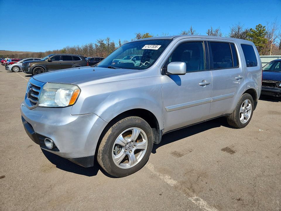 2015 HONDA PILOT — VIN 5FNYF4H48FB050963