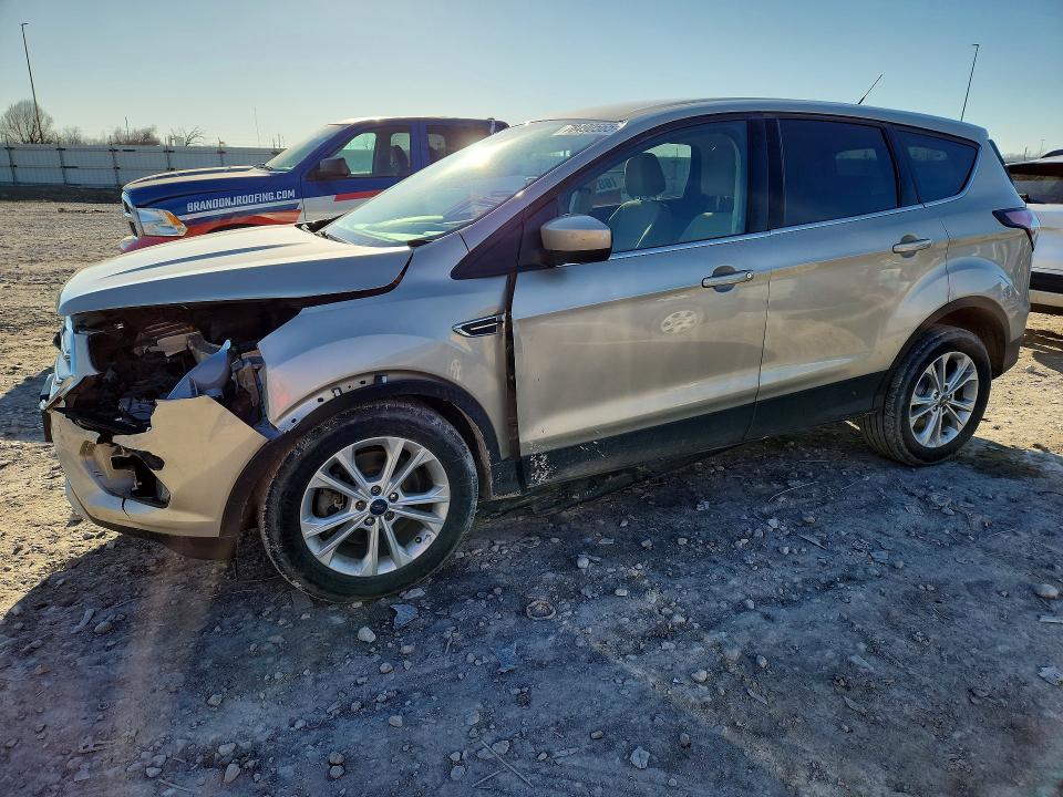 2017 FORD ESCAPE — VIN 1FMCU0G96HUD56653