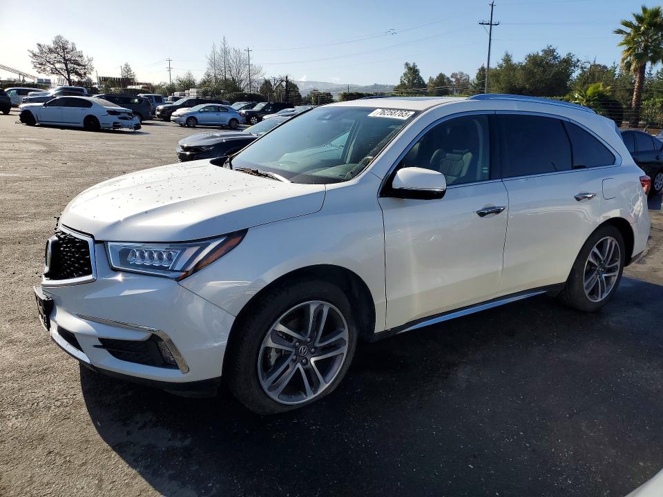 2018 ACURA MDX ADVANC — VIN 5J8YD4H89JL009578