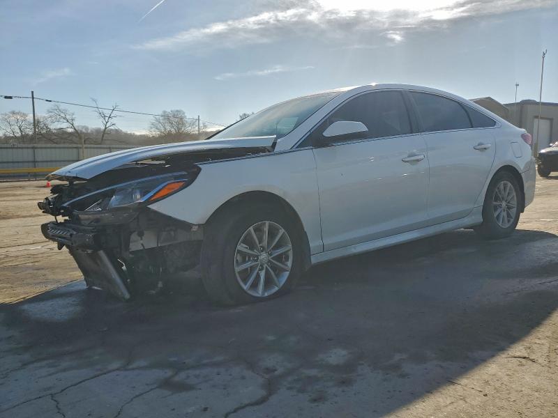 2019 HYUNDAI SONATA — VIN 5NPE24AF1KH808681