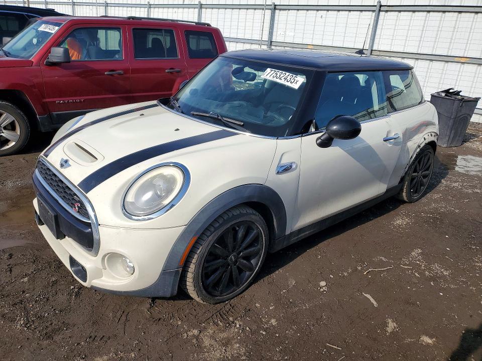 2015 MINI COOPER 2D S — VIN WMWXP7C57FT740899