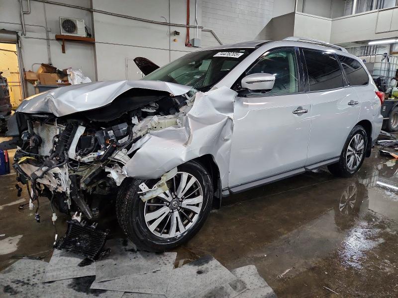2017 NISSAN PATHFINDER — VIN 5N1DR2MMXHC600224