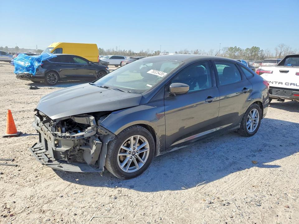 2018 FORD FOCUS — VIN 1FADP3F27JL295059