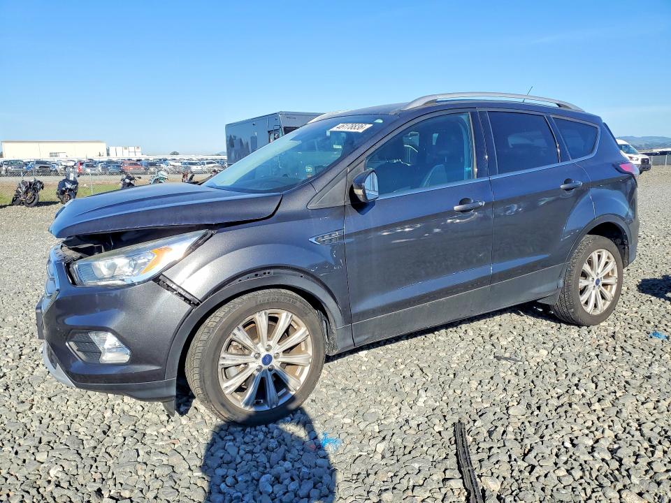 2017 FORD ESCAPE — VIN 1FMCU0J99HUE97872