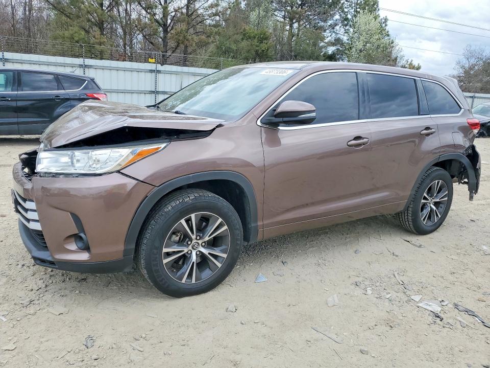 2018 TOYOTA HIGHLANDER — VIN 5TDZARFH8JS037267