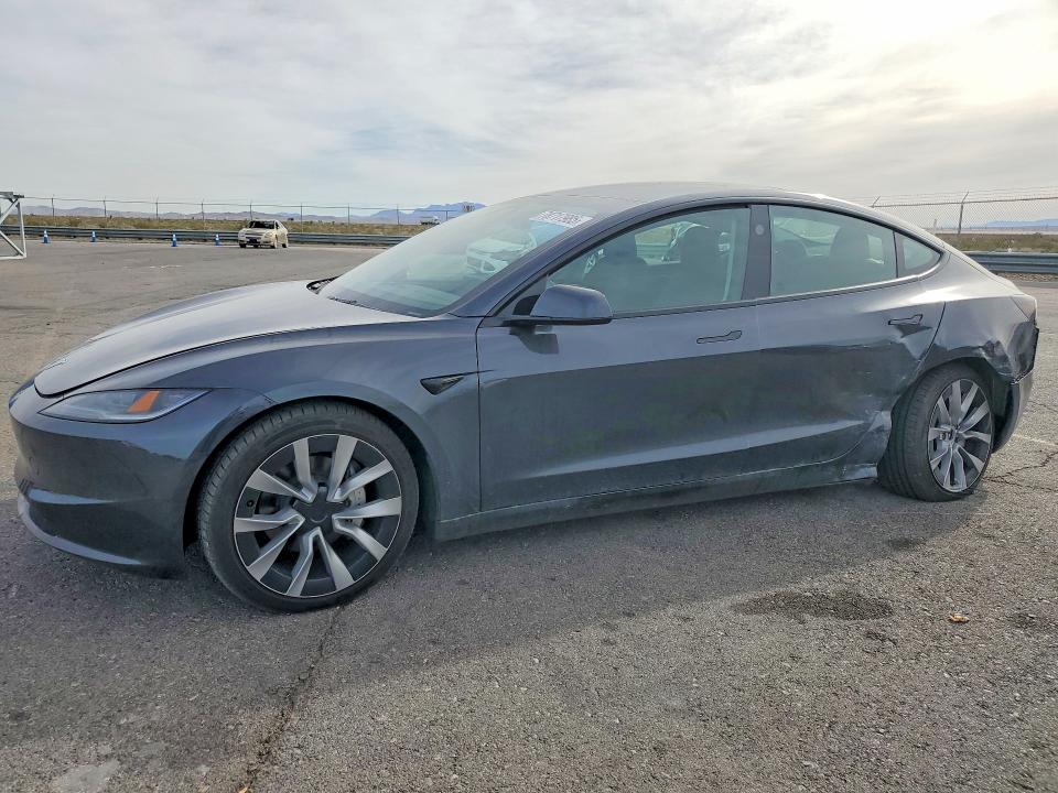 2025 TESLA MODEL 3 — VIN 5YJ3E1EB4SF882308