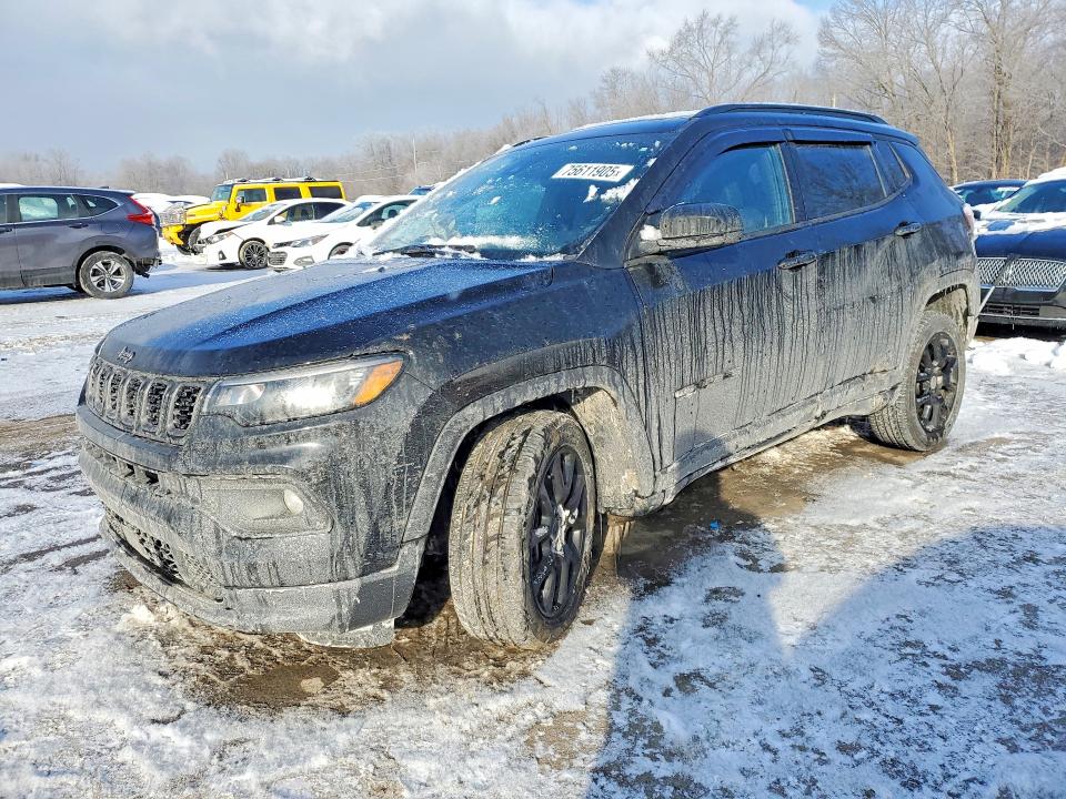 2025 JEEP COMPASS — VIN 3C4NJDBN0ST618685