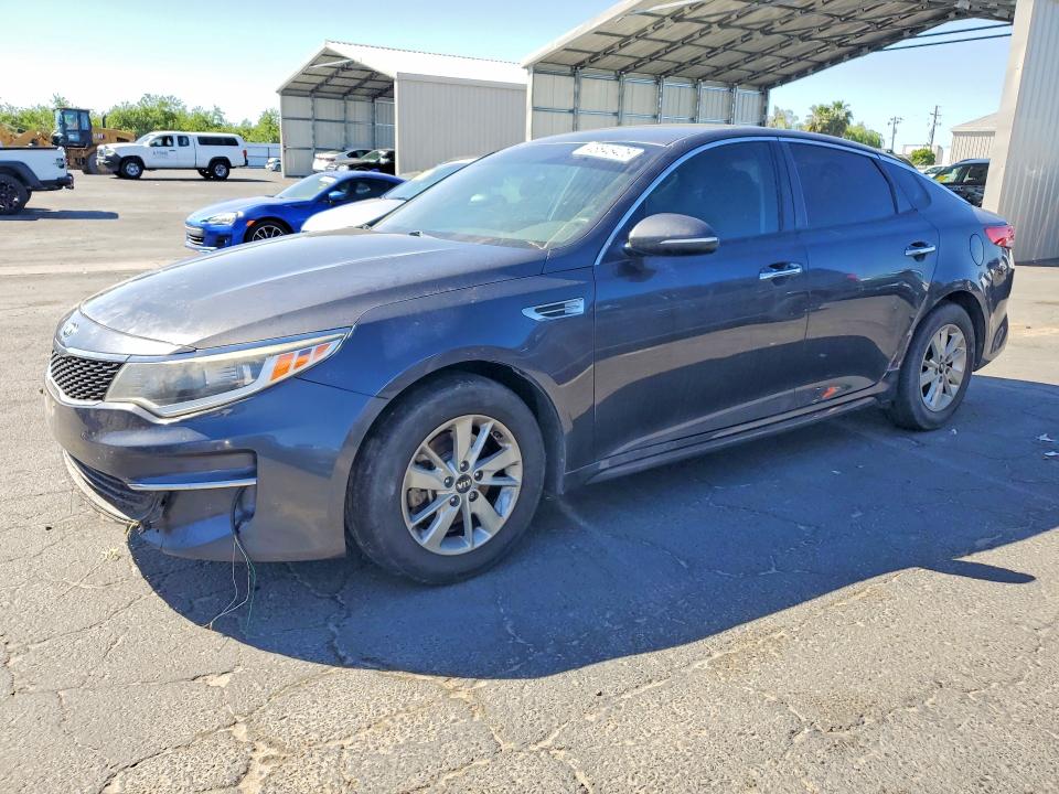 2017 KIA OPTIMA — VIN 5XXGT4L38HG145025