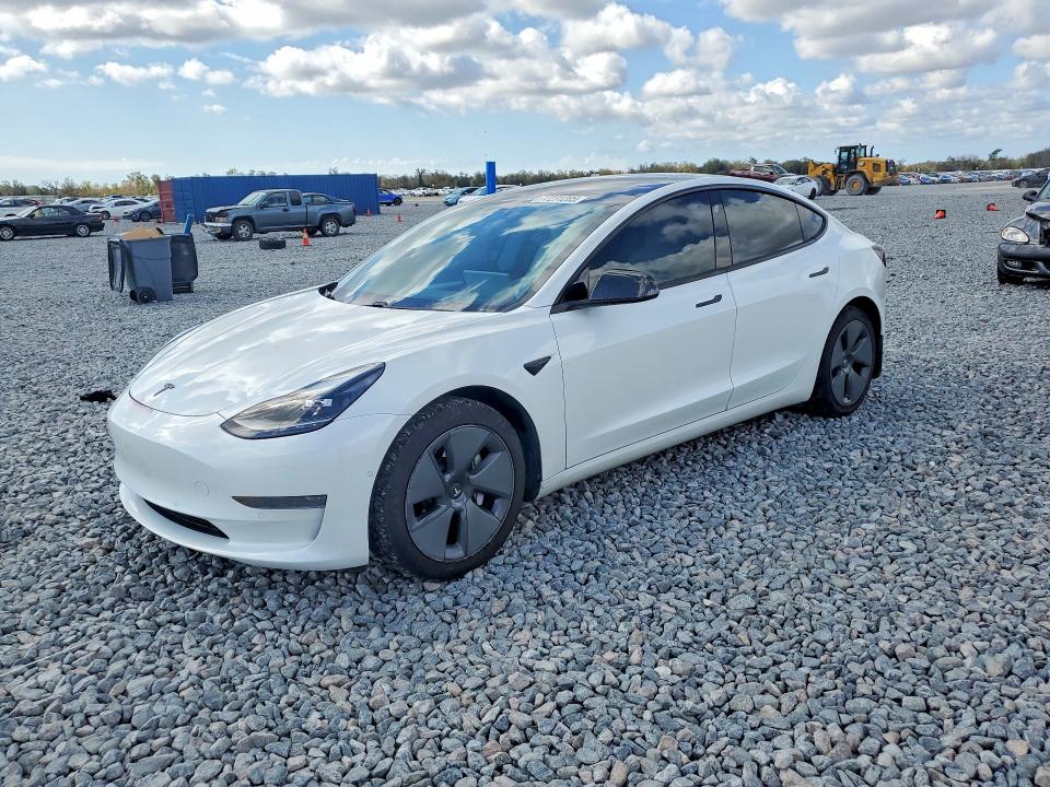 2021 TESLA MODEL 3 — VIN 5YJ3E1EA3MF028811