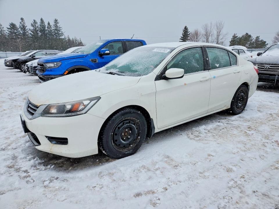 2015 HONDA ACCORD — VIN 1HGCR2F38FA810688