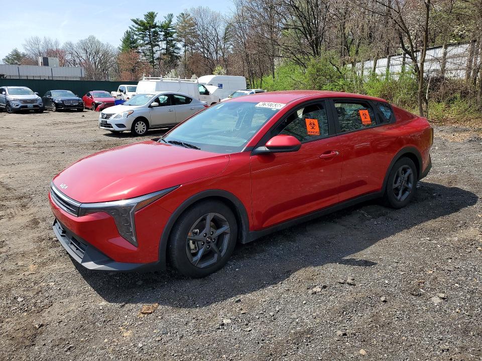 2025 KIA K4 — VIN 3KPFT4DE6SE098850
