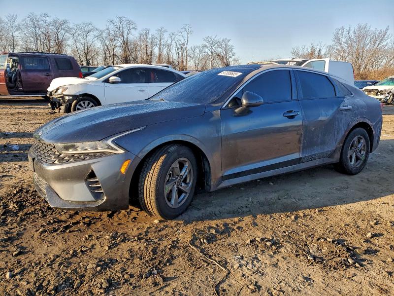 2021 KIA K5 — VIN 5XXG14J21MG047805