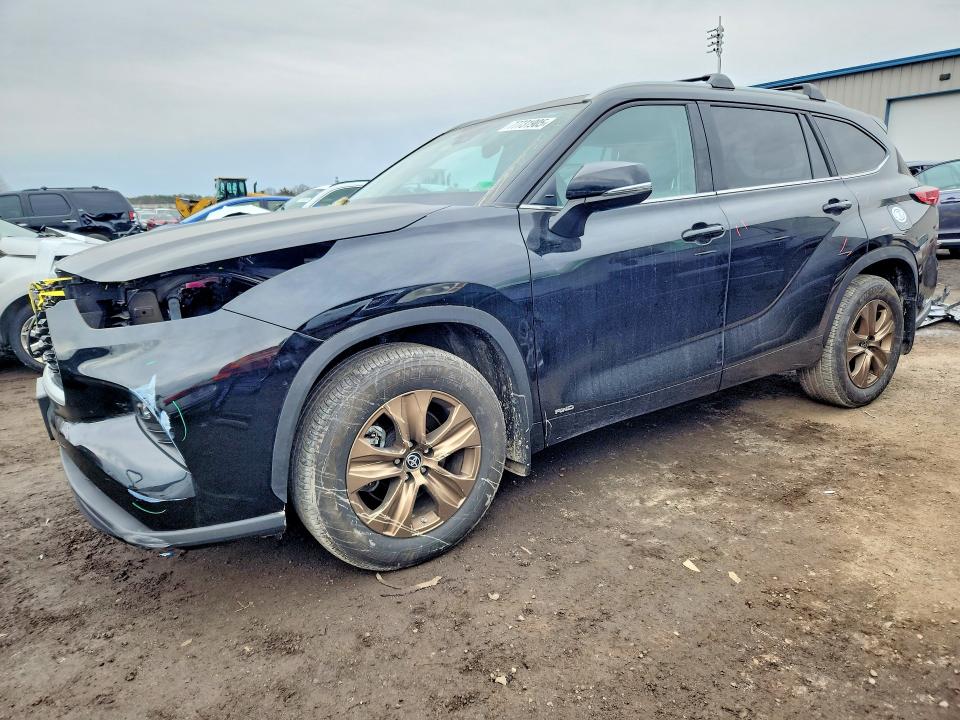2023 TOYOTA HIGHLANDER HYBRID — VIN 5TDABRCH8PS567486