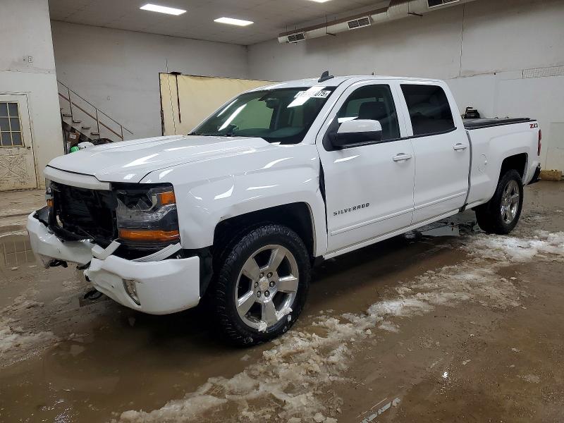 2018 CHEVROLET SILVERADO — VIN 1GCUKREC2JF227045