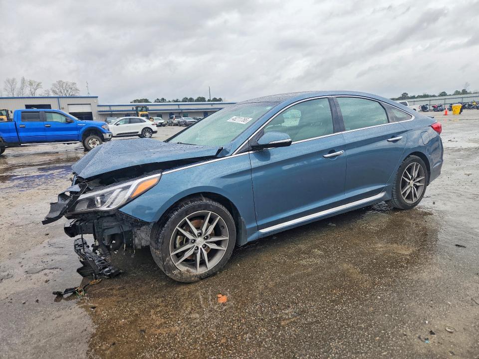2015 HYUNDAI SONATA — VIN 5NPE34AB6FH045606