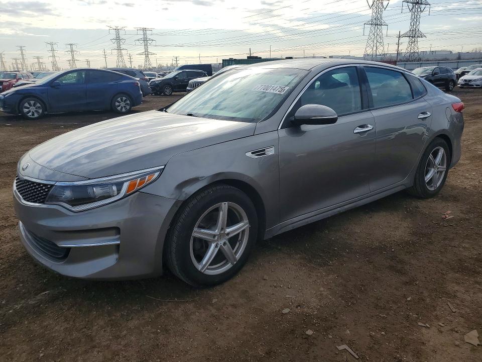 2018 KIA OPTIMA — VIN 5XXGU4L30JG195453
