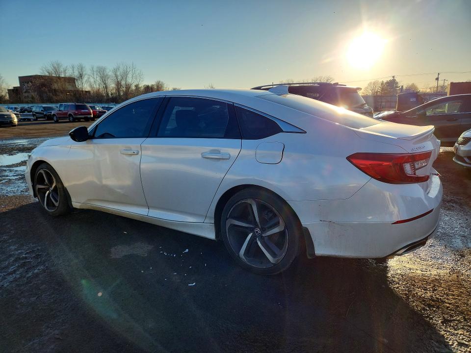 1HGCV1F30KA162084