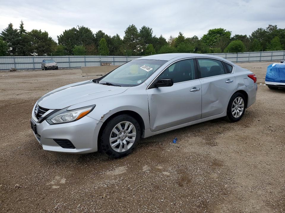2017 NISSAN ALTIMA — VIN 1N4AL3AP5HN352438