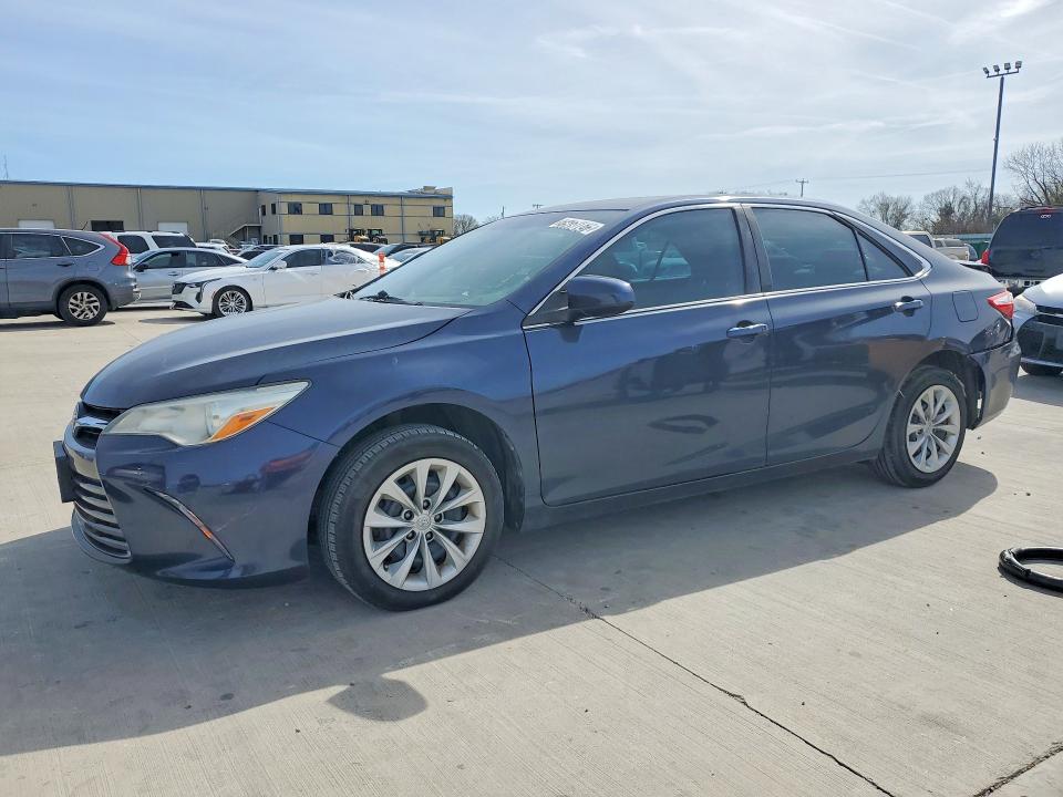2016 TOYOTA CAMRY — VIN 4T1BF1FK8GU509208