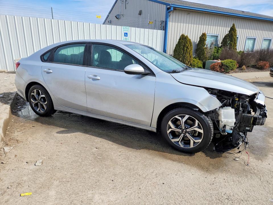 3KPF24AD6LE213060