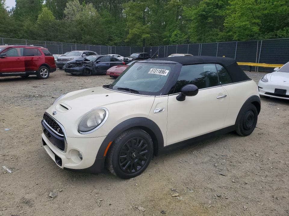 2016 MINI COOPER — VIN WMWWG9C56G3C22276