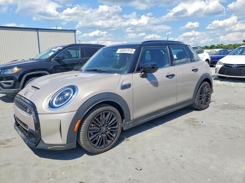 2022 MINI COOPER — VIN WMW53DK00N2P90118