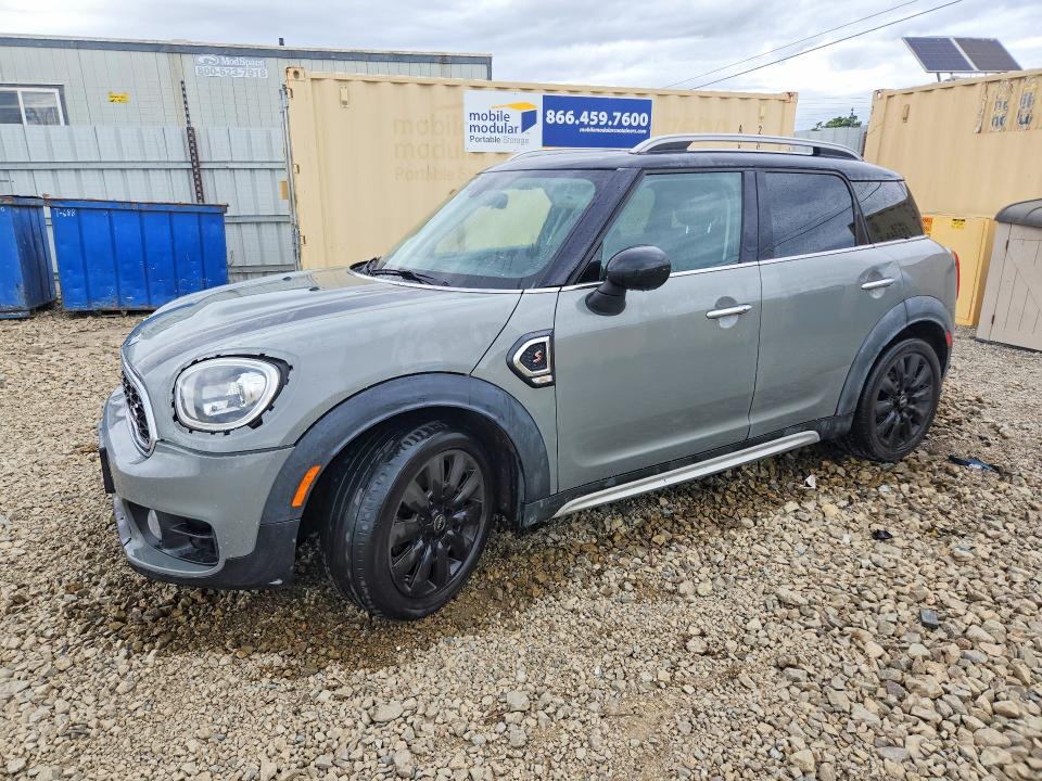 2017 MINI COOPER — VIN WMZYT3C35H3D98014