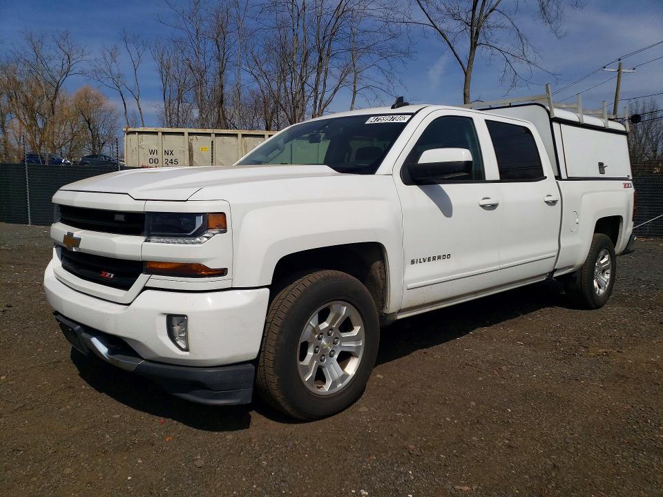 2018 CHEVROLET SILVERADO — VIN 3GCUKRECXJG453672