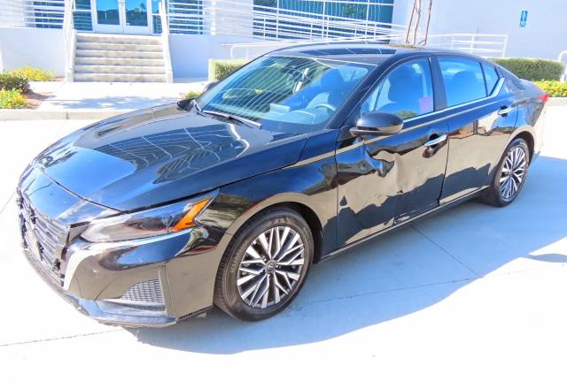 1N4BL4DV7SN377143