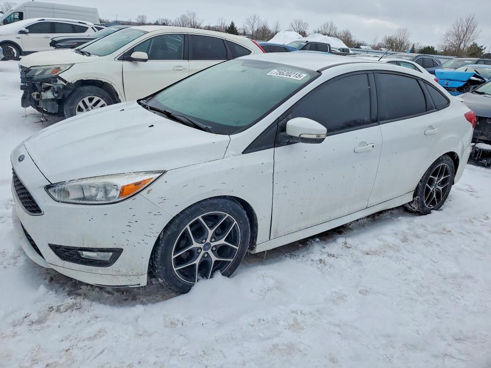 2016 FORD FOCUS — VIN 1FADP3F27GL272969