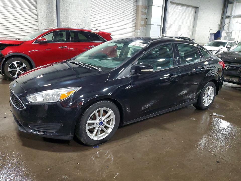 2016 FORD FOCUS — VIN 1FADP3F29GL246129