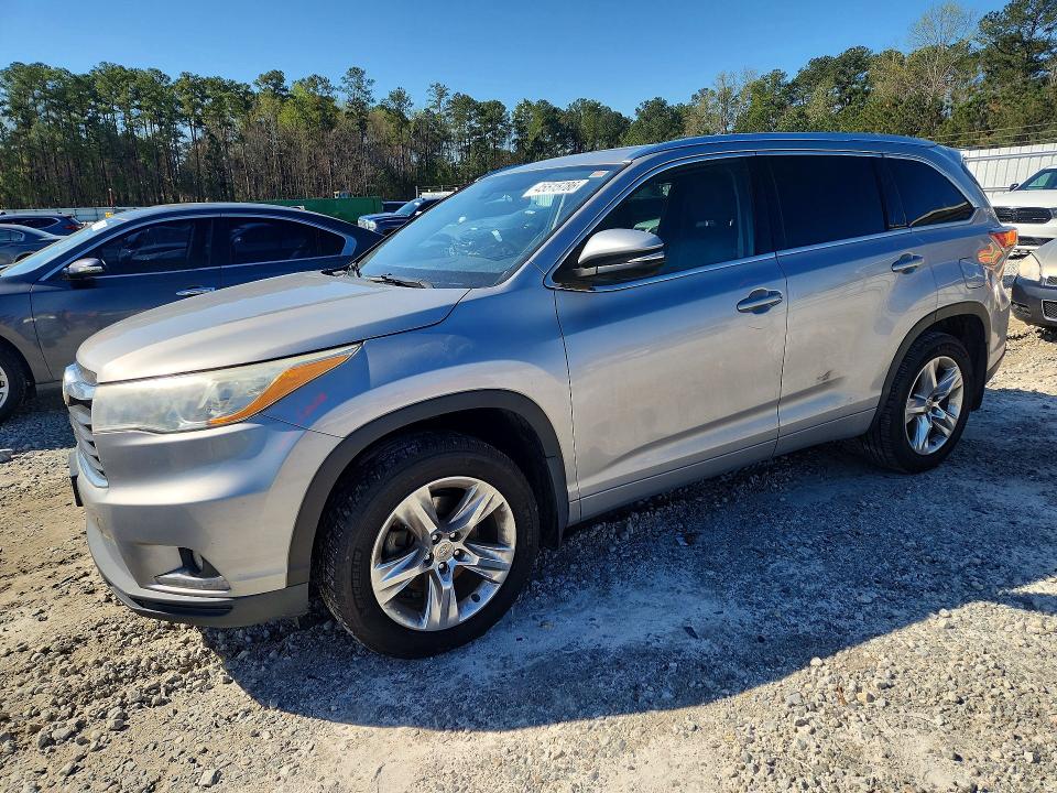 2015 TOYOTA HIGHLANDER — VIN 5TDDKRFH1FS204843